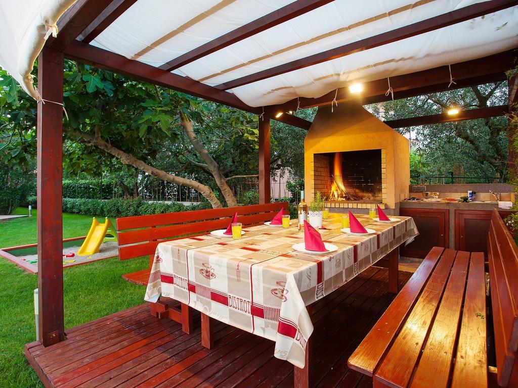 Apartments Villa Brioni I Fažana Εξωτερικό φωτογραφία